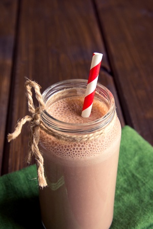 High chocolate low sugar easter chocolate smoothie